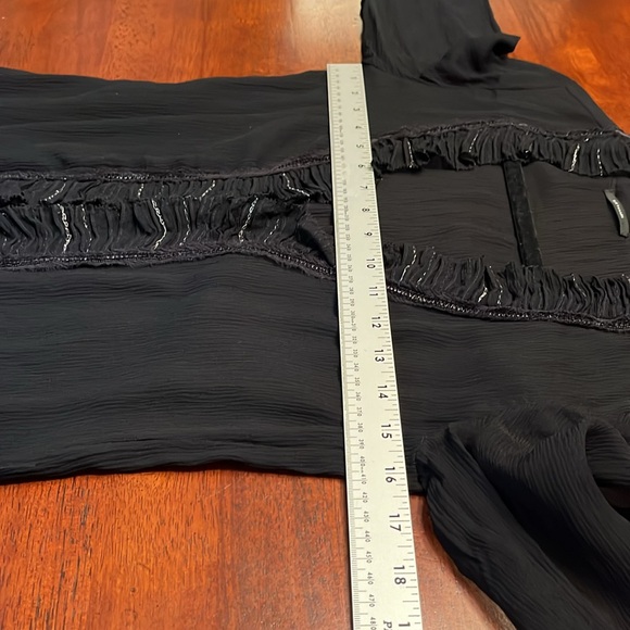 Elie Tahari sheer black blouse size small - Picture 7 of 8